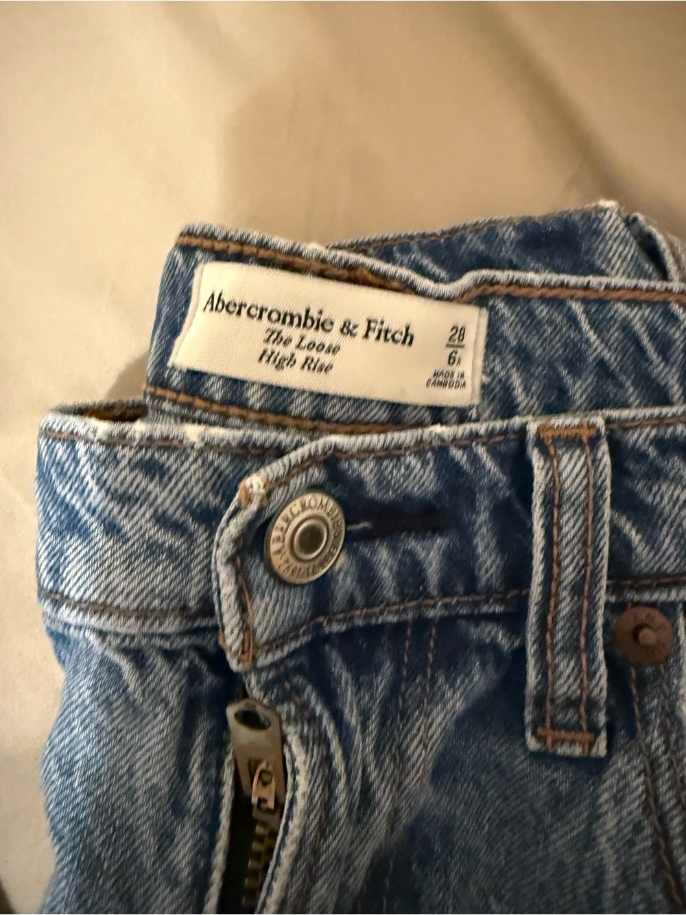 Abercrombie & Fitch Blue High-Rise Jeans - Picture 2 of 3